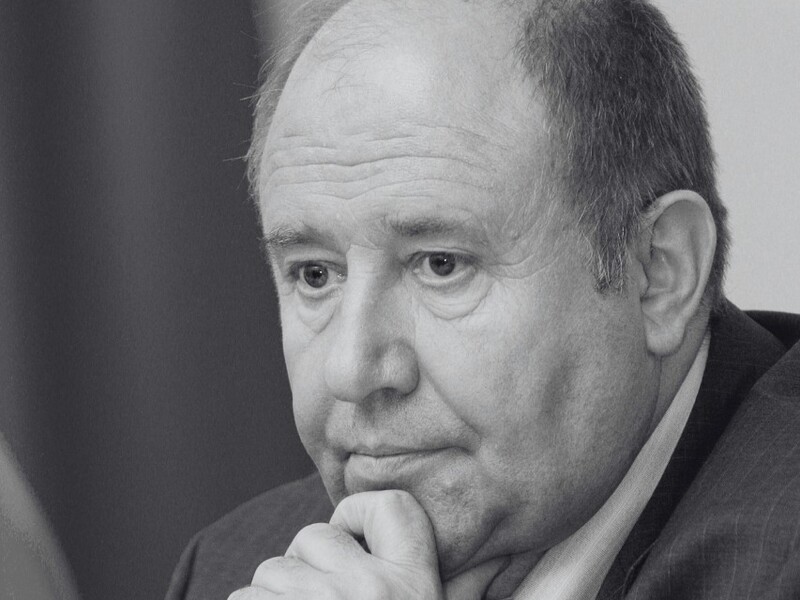 Умер экс-посол Украины в Чехии и бывший глава Пенсионного фонда Зайчук
