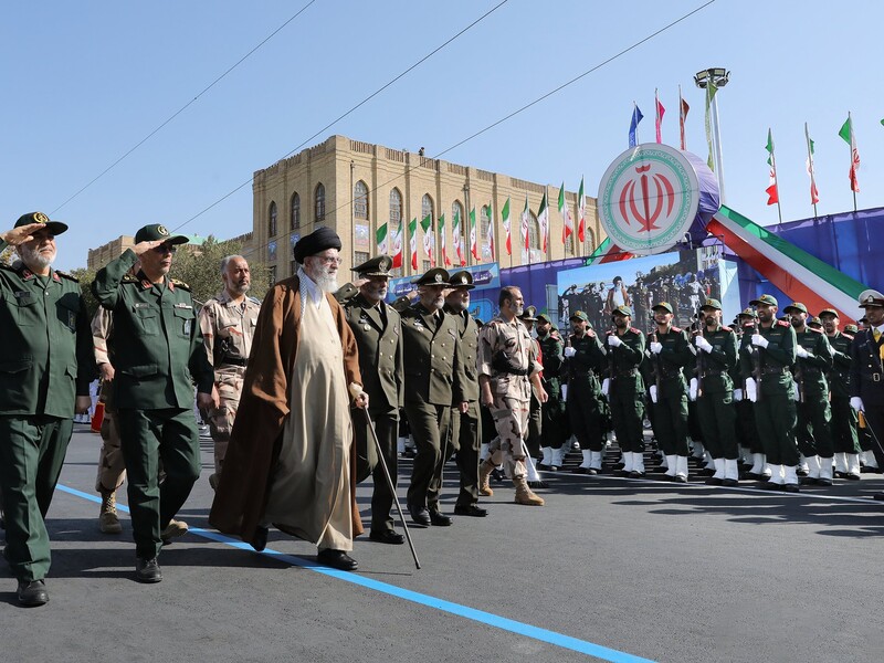 Аятолла Ирана заявил, что Иран "целует руки" организаторам нападения на Израиль