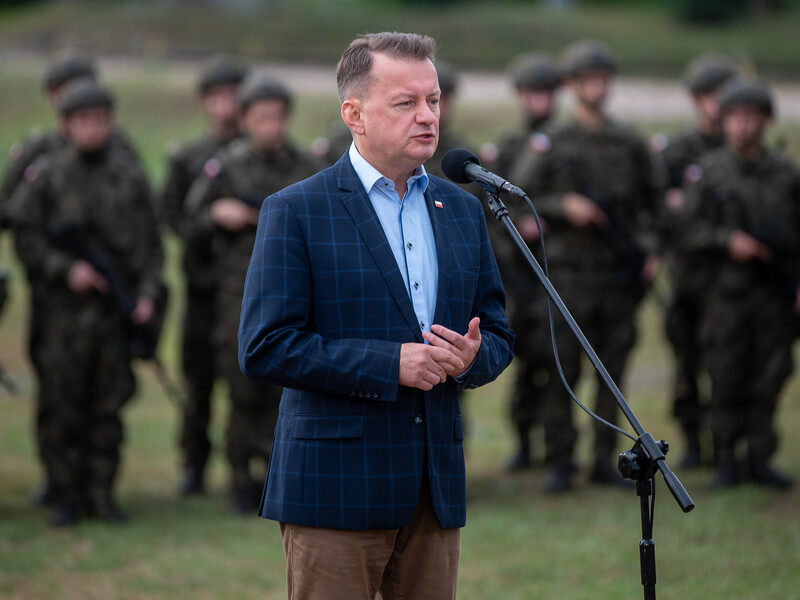 Глава минобороны Польши не приехал на "Рамштайн" и встречу министров обороны НАТО в Брюсселе