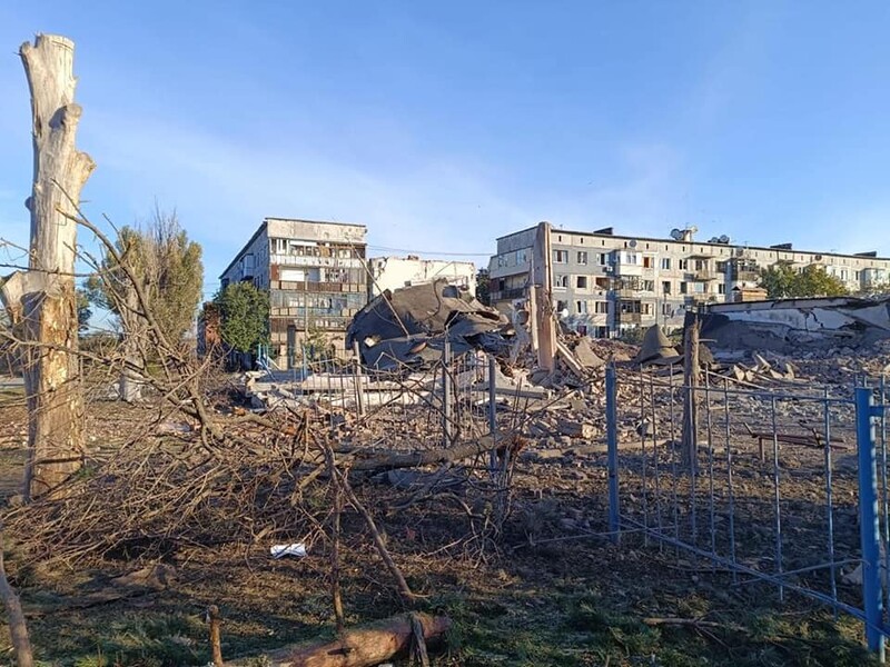 Под Кривым Рогом утром раздался взрыв. В Херсонской области оккупанты убили двоих мирных жителей за сутки, в Донецкой – троих. Сводка ОВА 