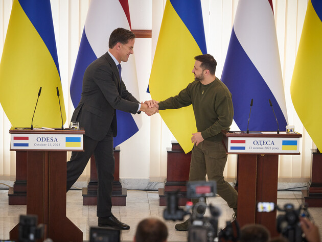 В Одессу неожиданно приехал премьер Нидерландов. Пообещал ракеты для Patriot и катера