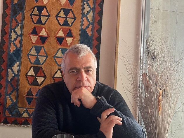 Повестка дочке, шейхи-людоеды в КГБ, сколько ватников в Израиле. Интервью Бацман с режиссером 