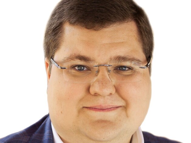 Син ексгенпрокурора РФ змінив по батькові. Імовірно, щоб обійти санкції – ЗМІ