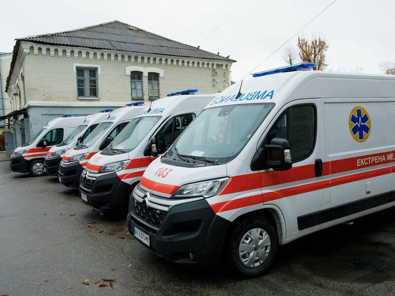 Окупанти завдали удару по "Новій пошті" в Харківській області, загинуло шестеро людей