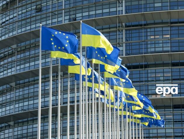 Еврокомиссия положительно оценит заявку Украины на членство в ЕС – Reuters