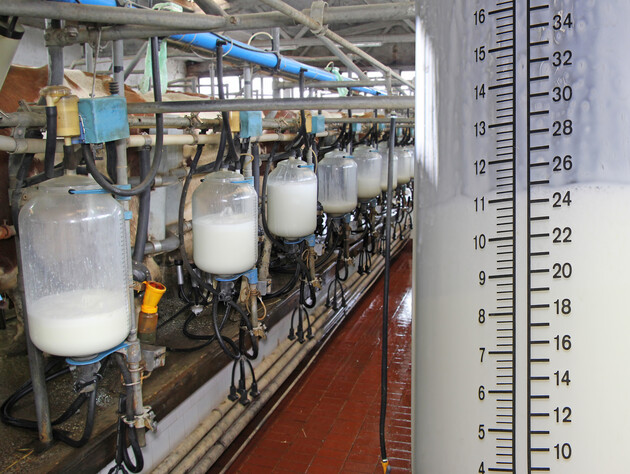 Молочные предприятия Украины требуют учесть в госбюджете на 2024 год деньги на выполнение решения СНБО о продовольственной безопасности