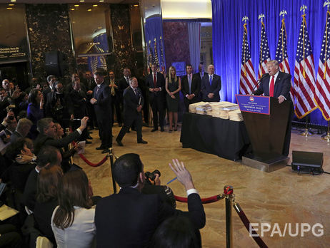 Трамп передал бизнес в слепой траст сыновьям