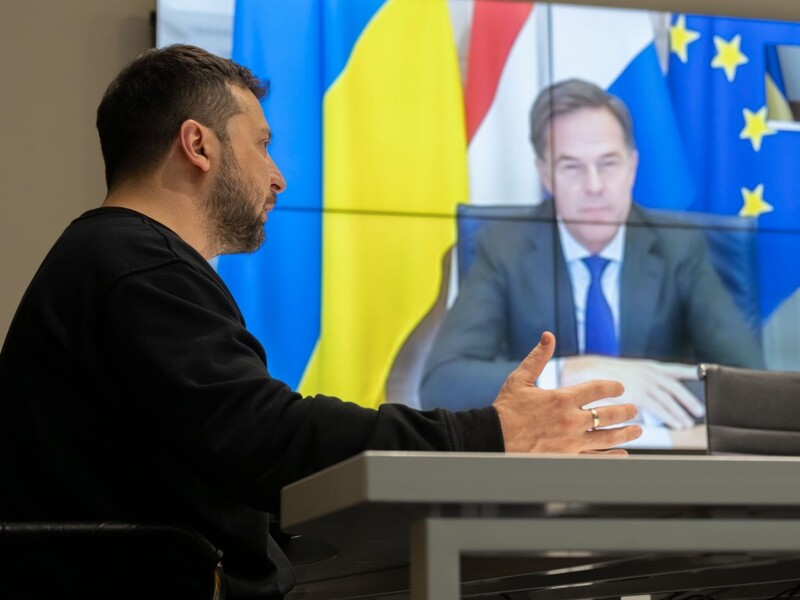 "Не допустить дальнейшей эскалации". Зеленский обсудил с премьером Нидерландов войны в Украине и на Ближнем Востоке