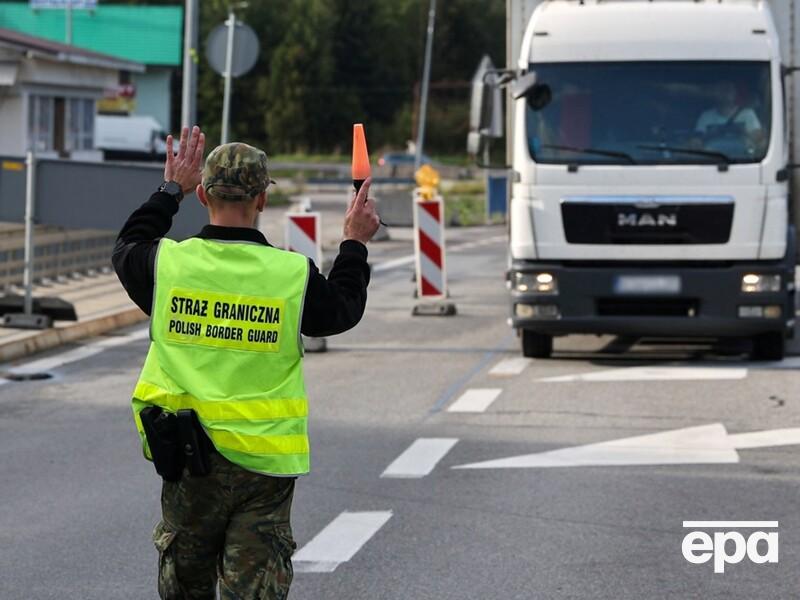 Украина направила Польше ноту из-за возможных забастовок перевозчиков на границе