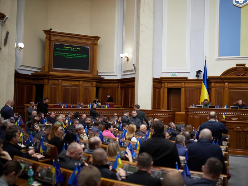 Рада наступного тижня може вдев'яте продовжити дію воєнного стану в Україні – нардеп
