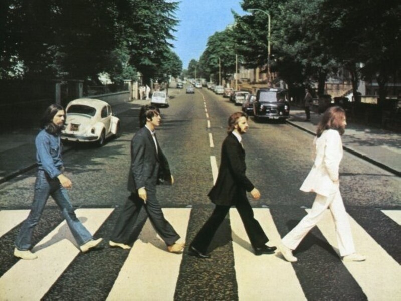 The Beatles презентовала свою последнюю песню Now And Then, работа над которой длилась почти 50 лет. Аудио