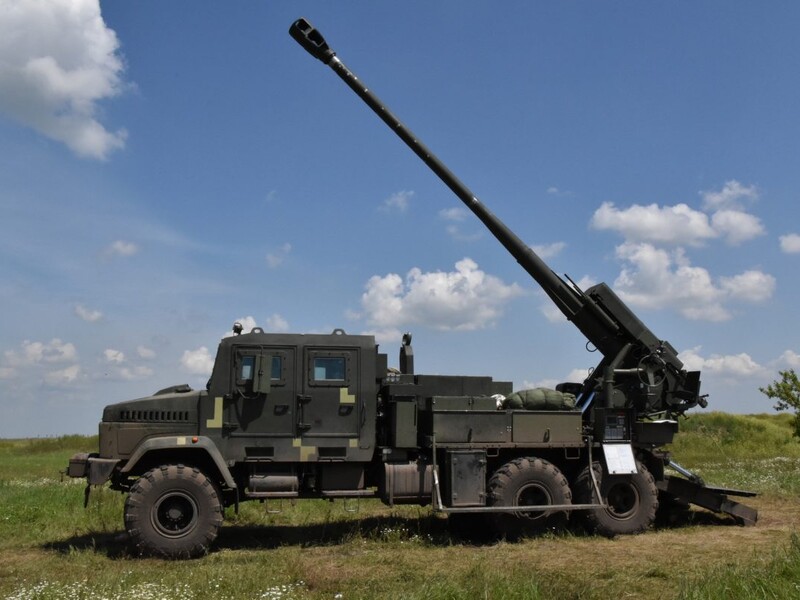 Новое оружие украинского производства будет попадать на фронт быстрее – Минобороны 