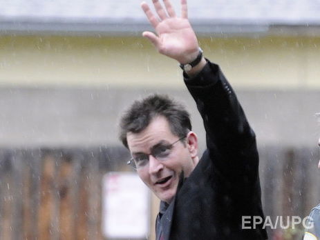 Шин назвал Рианну стервой