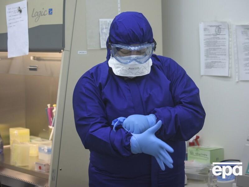 В Украине зарегистрировали первый случай нового варианта коронавируса "Пирола" 