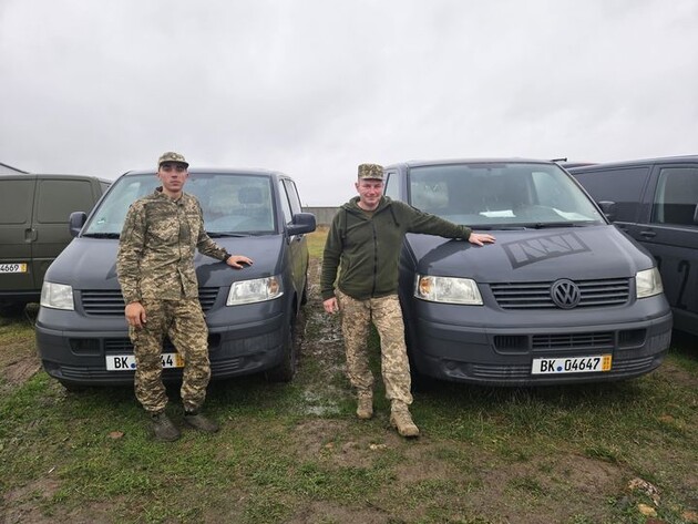 Благодійний фонд MK Foundation у жовтні передав Збройним силам України 128 автомобілів