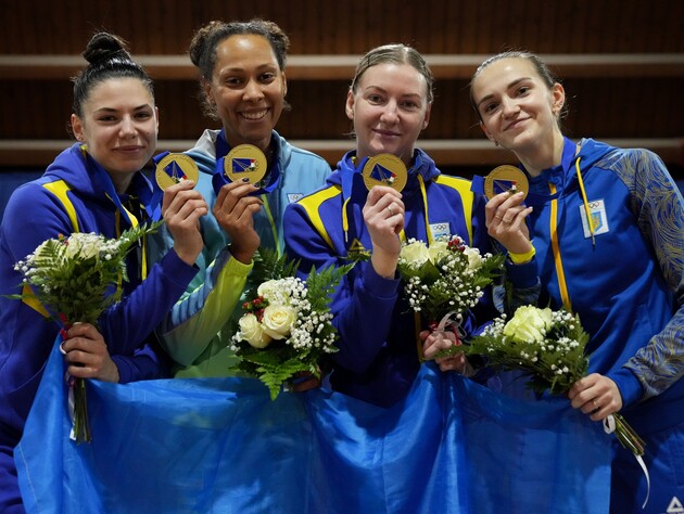 Украинские шпажистки стали победительницами этапа Кубка мира впервые за семь лет. Фото, видео