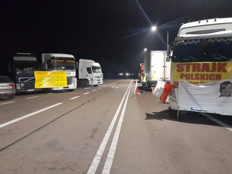 Польские перевозчики отказались разблокировать границу после переговоров с Украиной