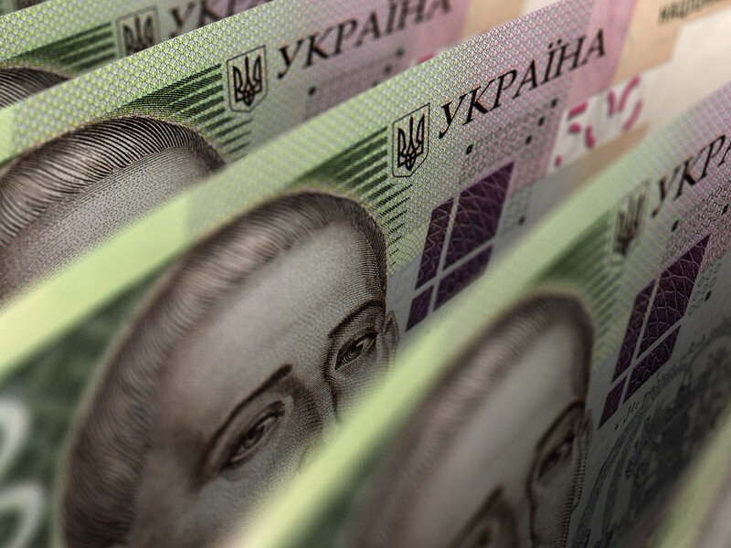 В Украине с начала года на соцвыплаты направили более 370 млрд грн – Минфин