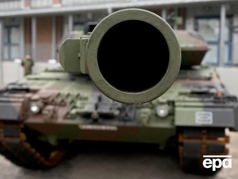 Германия передала Украине новую военную помощь, в том числе 10 танков Leopard