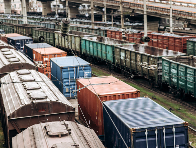 Підвищення тарифу на залізничні перевезення призведе до подальшого скорочення обсягів перевезень – економіст