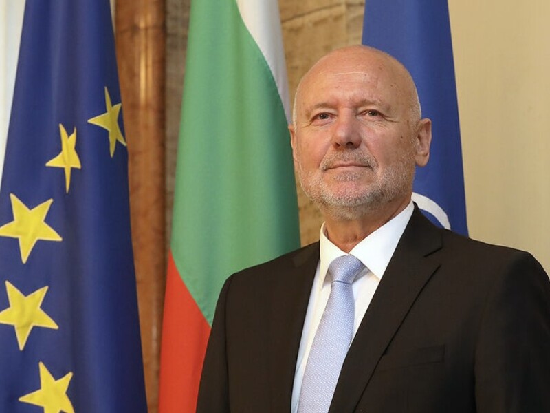 Министр обороны Болгарии – парламенту: Если Украина проиграет, будьте готовы удвоить ресурсы на оборону