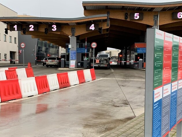 Через вимкнення світла вранці закривали пункт пропуску 