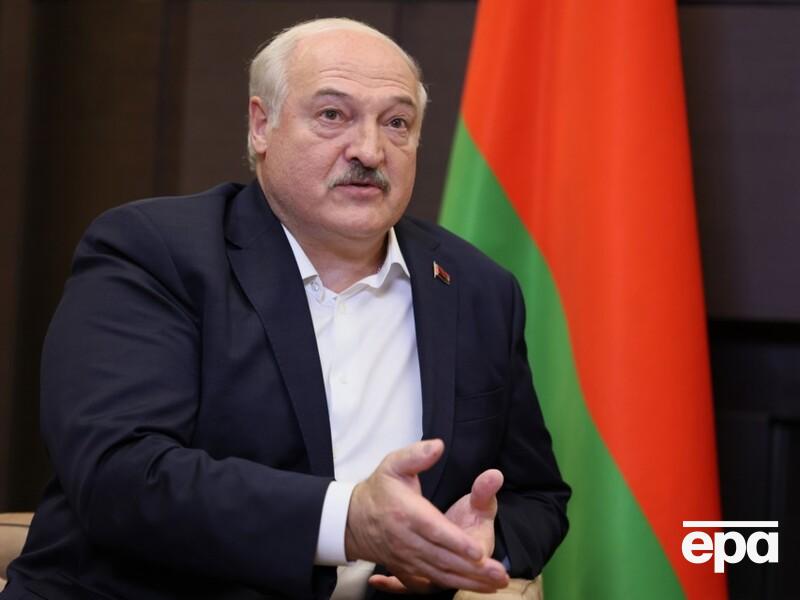 Лукашенко заявил, что только ядерное оружие "дает право голоса на международной арене"