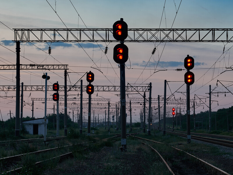 Держава має допомогти "Укрзалізниці" залучити фінансування і не допустити зростання тарифу на залізничні перевезення – експерт
