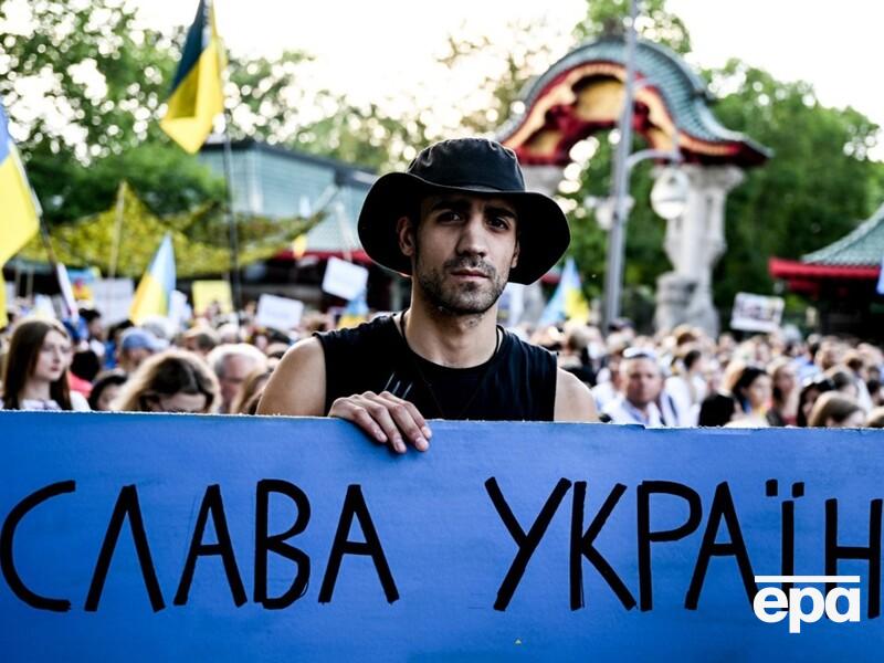 С начала полномасштабной агрессии РФ в Европу выехало 650 тыс. украинских мужчин призывного возраста – СМИ