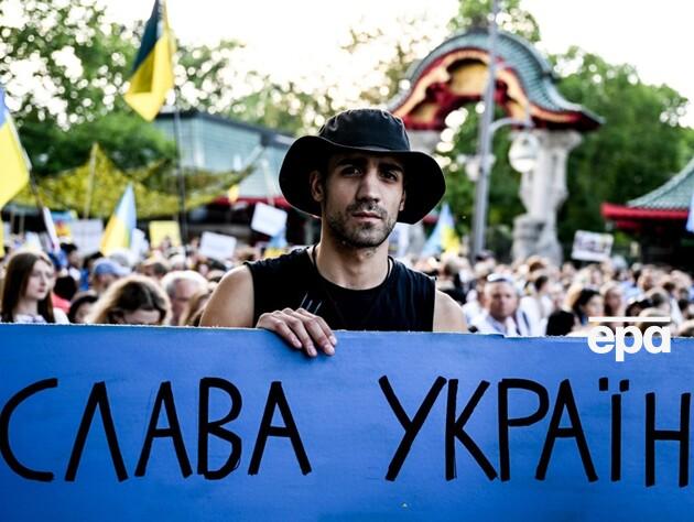 Із початку повномасштабної агресії РФ в Європу виїхало 650 тис. українських чоловіків призовного віку – ЗМІ