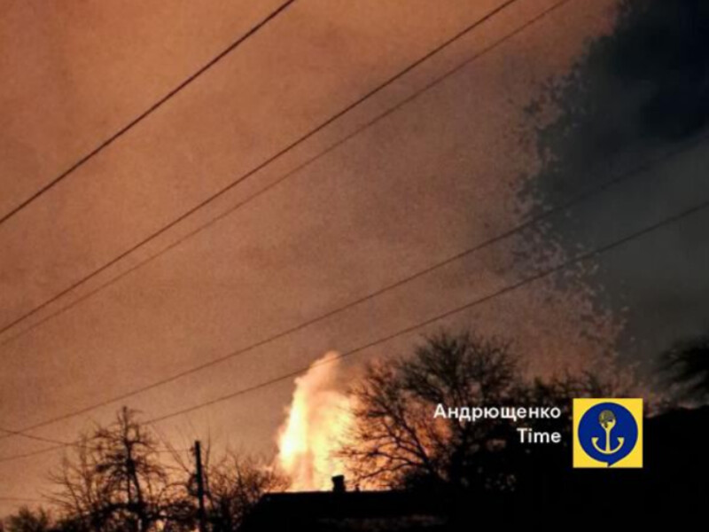 "Знову палять не там, де треба". У Донецьку пролунали потужні вибухи. Відео