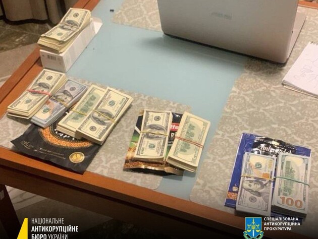 Чотирьох суддів Київського апеляційного суду спіймали на хабарі – НАБУ