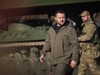 Зеленский посетил передовую на купянском направлении и наградил украинских военных
