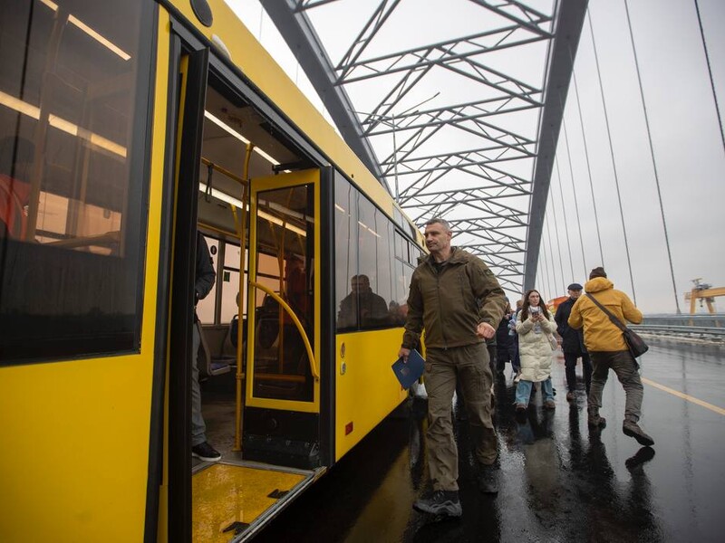 Кличко: Відкриття Подільсько-Воскресенського мостового переходу для пасажирського транспорту – лише перший крок