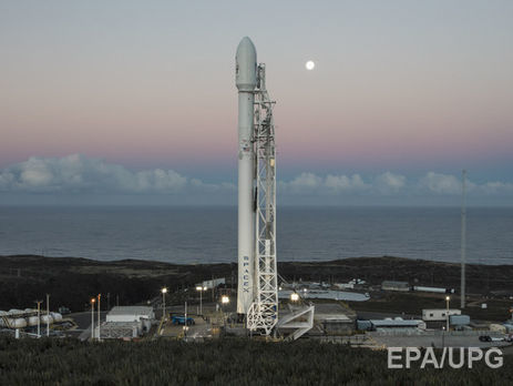 SpaceX в прямом эфире запустил ракету-носитель Falcon 9. Видео