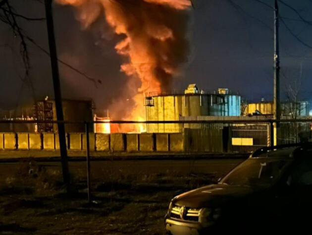 ВСУ подтвердили удар по нефтебазе в Луганске