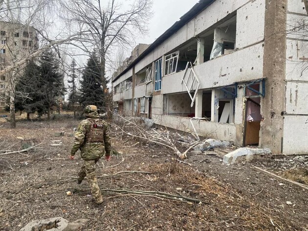 Шесть раненых в Херсонской области, ракетные удары по Харькову, массированный обстрел Торецка. Сводка ОВА за сутки