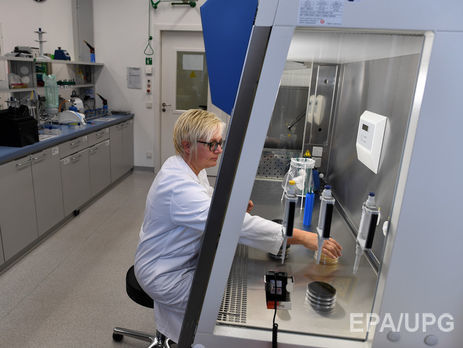 В США медики зафиксировали смерть человека от бактерии, устойчивой к 26 известным антибиотикам