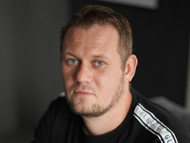 Z-людожери серйозно пишуть, що ударами по Києву знищено штаби НАТО. Одноклітинний російський патріот вірить у це і б'ється в конвульсіях від щастя