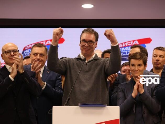 Партия президента Вучича побеждает на парламентских выборах в Сербии
