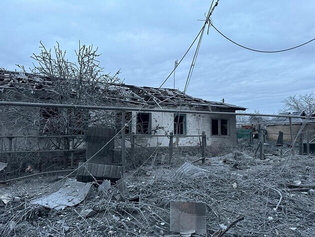 Загиблий у Херсонській області, поранений у Харківській, пошкоджено школу в Донецькій. Зведення ОВА за добу