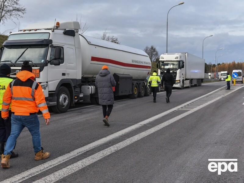 В Польше украинские водители перекрыли несколько дорог