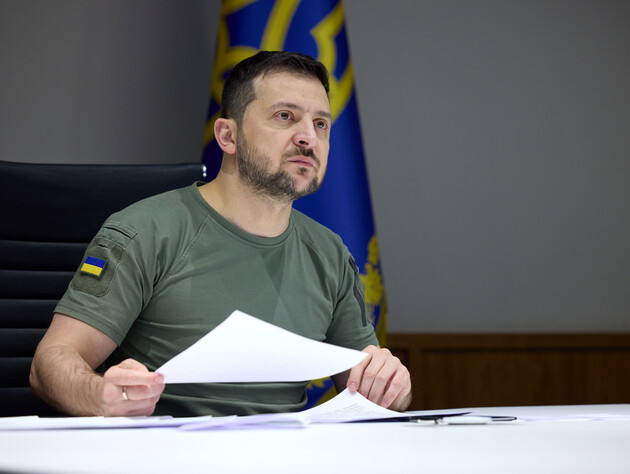 Зеленский: Работаю над тем, чтобы правительство уменьшилось