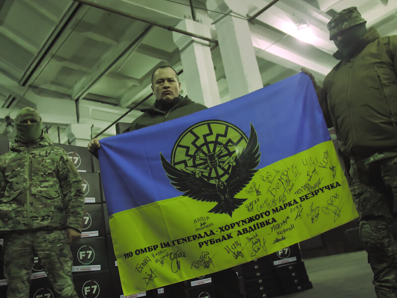 Артур Палатний: "Українська команда" передала 100 дронів захисникам Авдіївки, де зараз дуже гаряче
