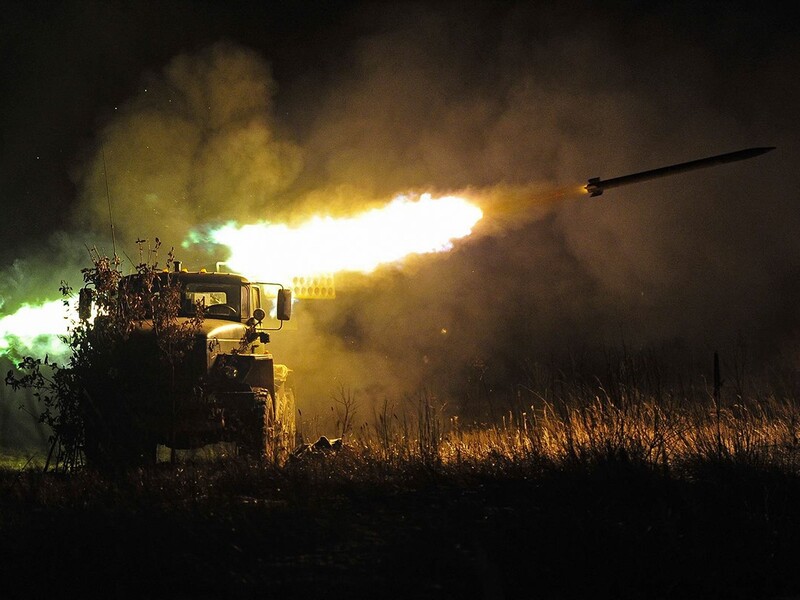 Украинские военные уничтожили российский "Град" и склад снарядов на южном направлении. Огонь HIMARS скорректировали ССО. Видео