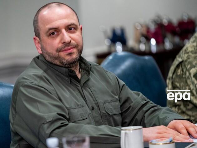 Умеров хочет 