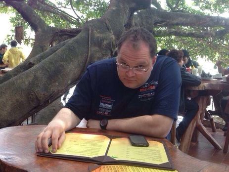 Руководитель медиахолдинга о скандальной программе с боевиками: Мне стыдно