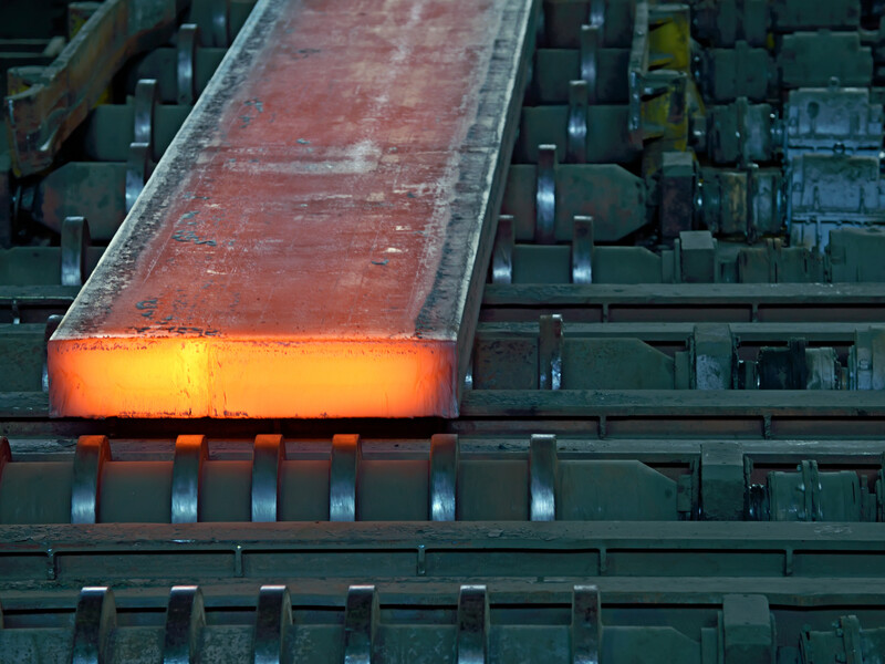 "Это историческая ошибка". Европейская сталелитейная ассоциация раскритиковала продление квот на импорт российских полуфабрикатов