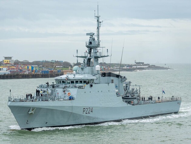 Великобританія скерує військовий корабель до берегів Гаяни як підтримку своєї колишньої колонії – ВПС