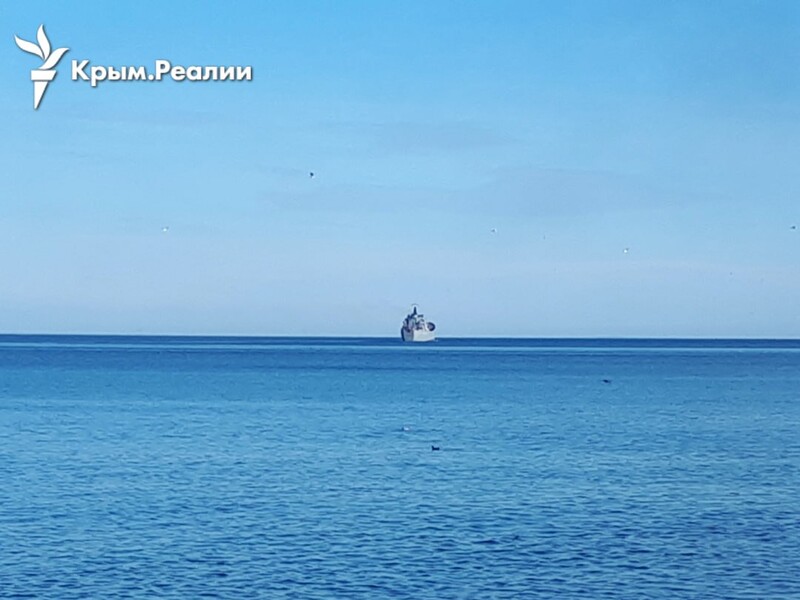 Из Феодосийской бухты отошли два российских корабля после удара по "Новочеркасску" – "Радио Свобода"